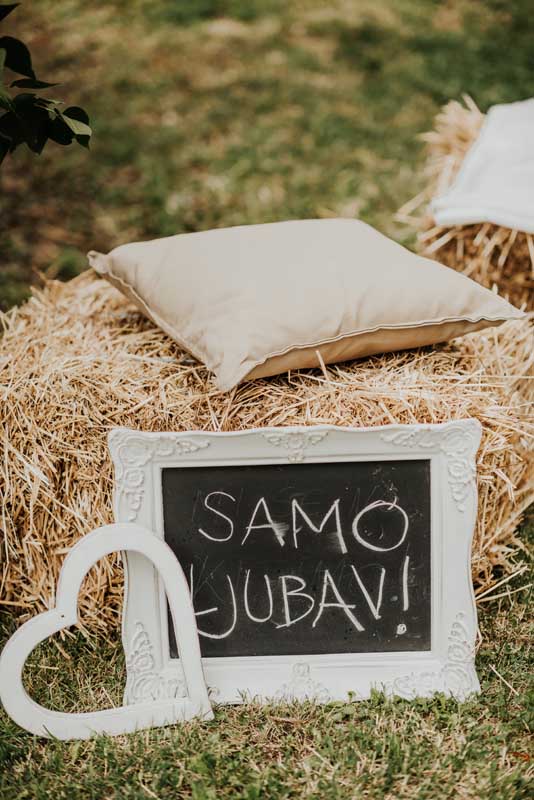 I Keep On Lovin’ You