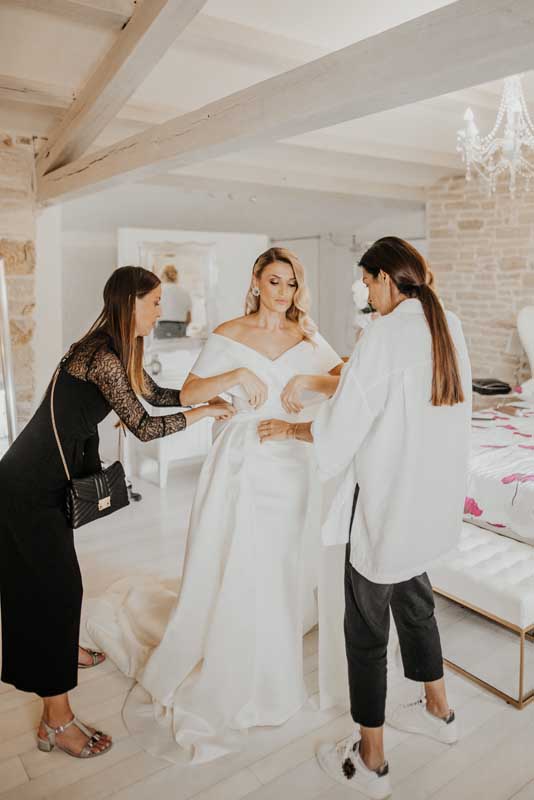 I Keep On Lovin’ You