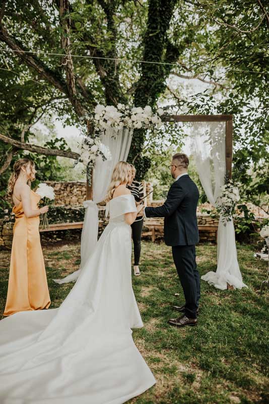 I Keep On Lovin’ You