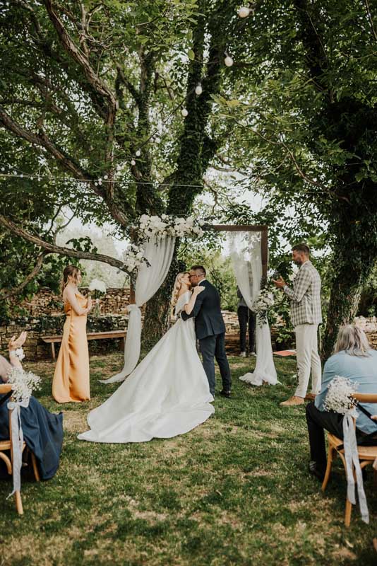 I Keep On Lovin’ You